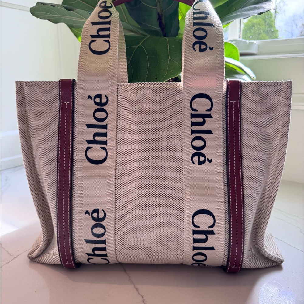 Chloe Woody Medium